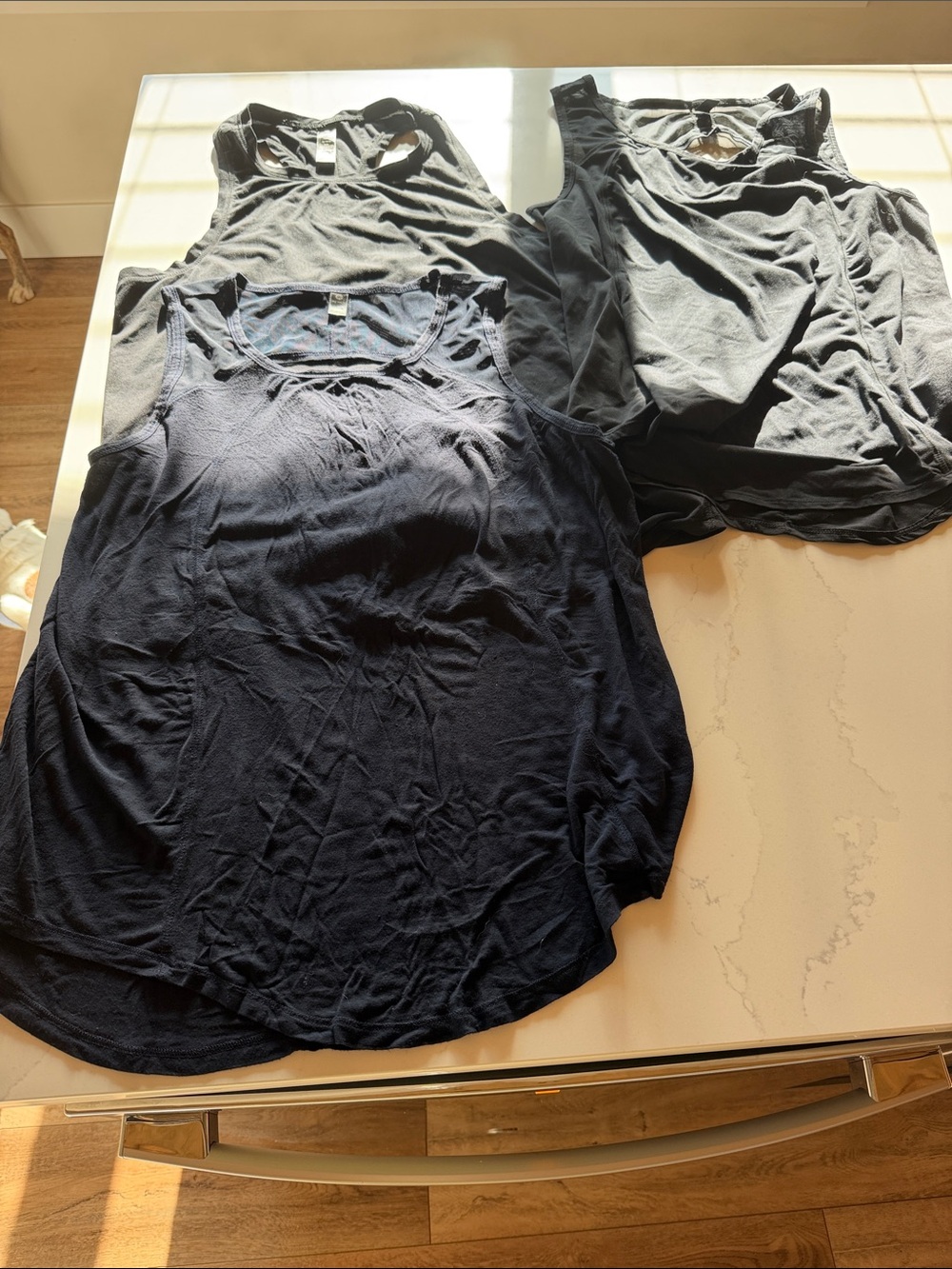 Workout tops